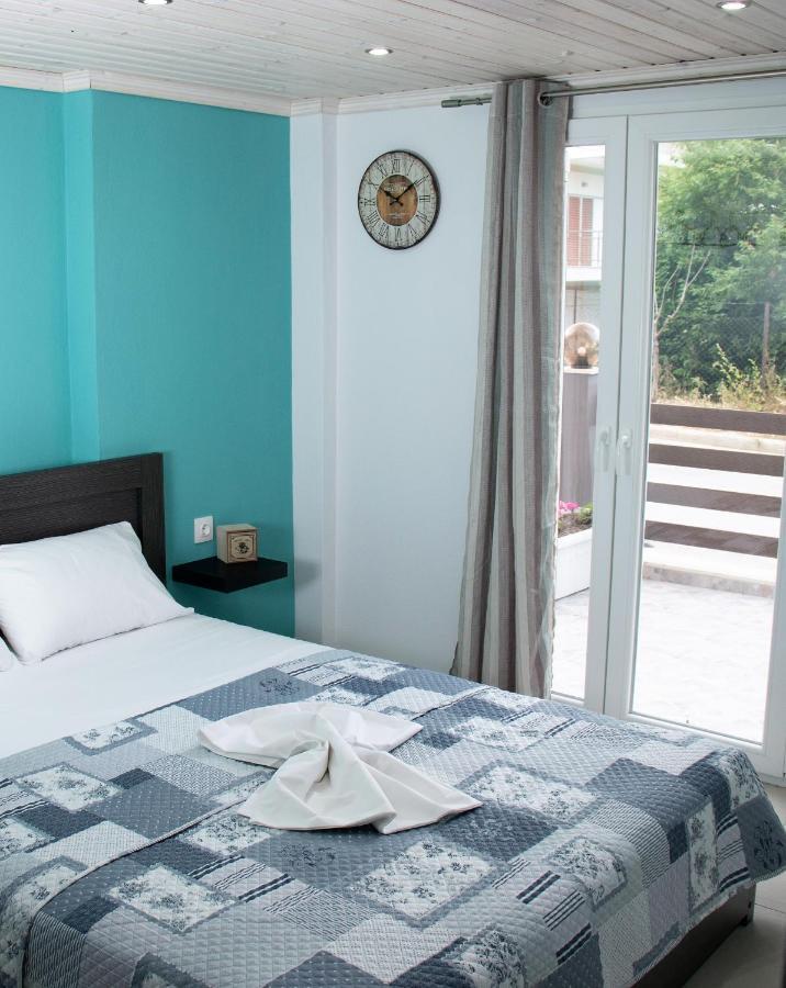 Filippou Luxury Apartments Flogita Bagian luar foto
