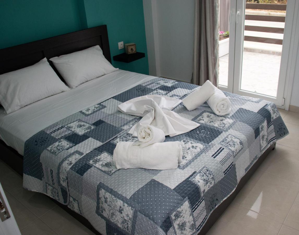 Filippou Luxury Apartments Flogita Bagian luar foto