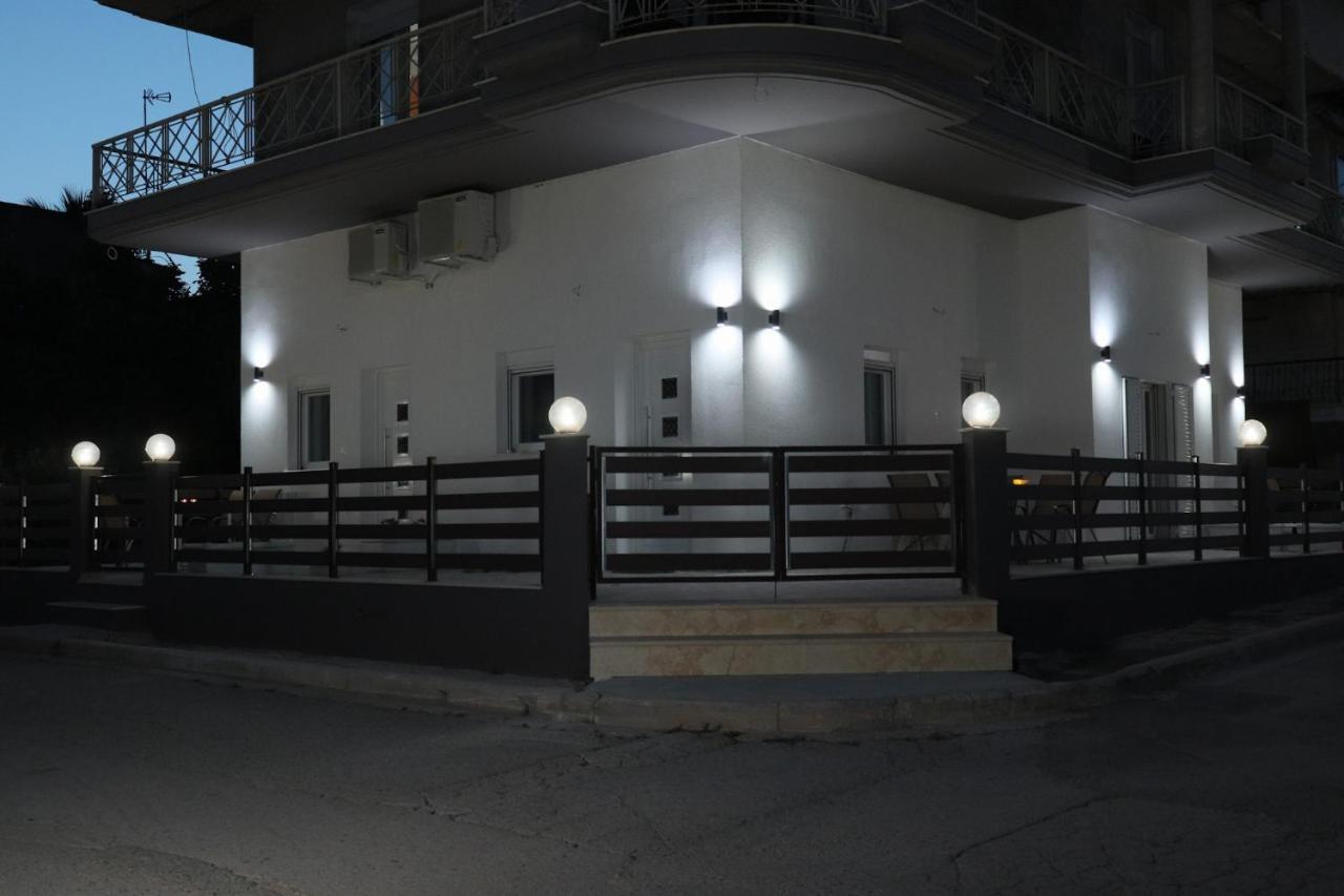Filippou Luxury Apartments Flogita Bagian luar foto